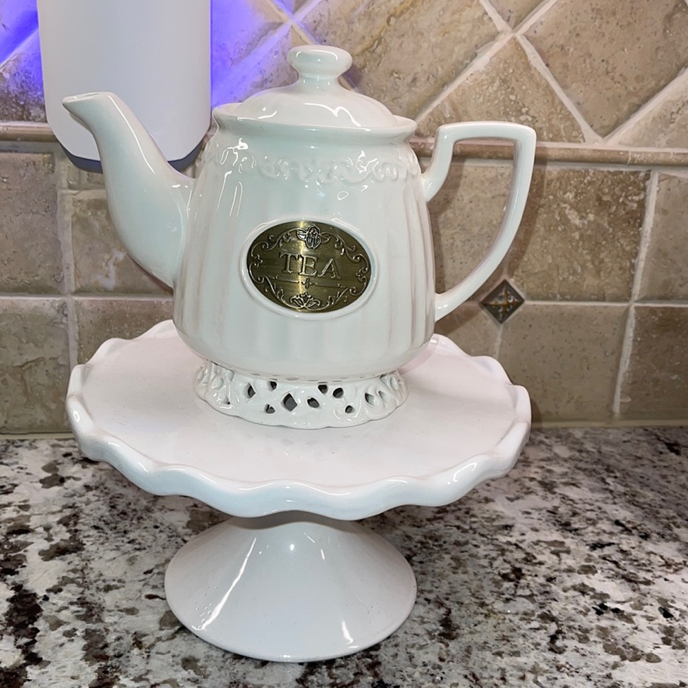 Ceramic Tea Pot